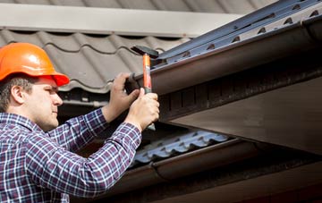 gutter repair Stainby, Lincolnshire